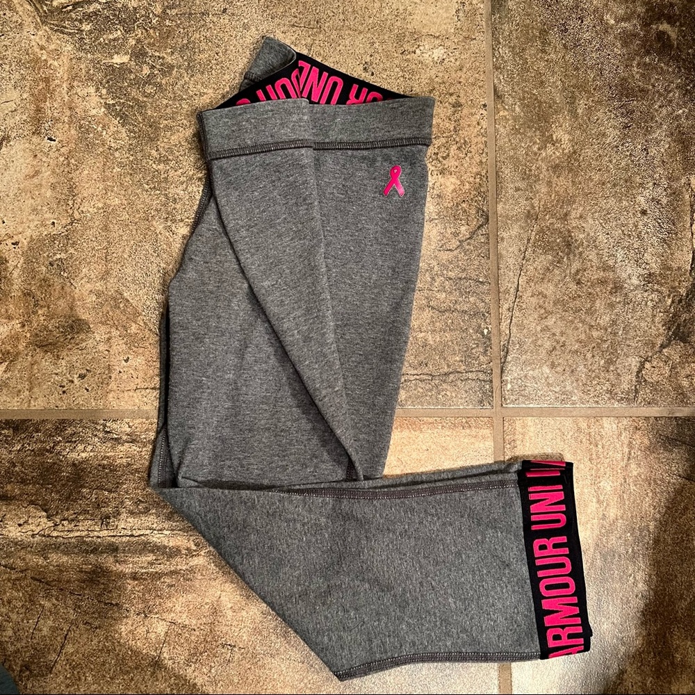 Under armor capri/cropped workout pants